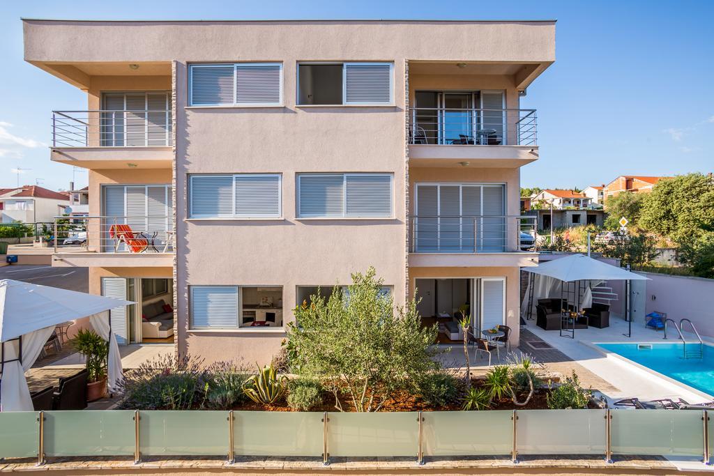 Apartment Falcon Stari Grad  Oda fotoğraf