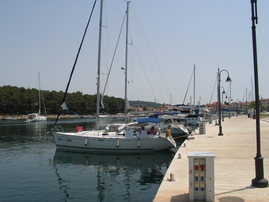 Apartment Falcon Stari Grad  Oda fotoğraf